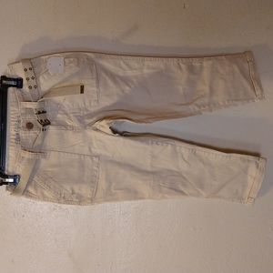 Faded glory Capri size 4